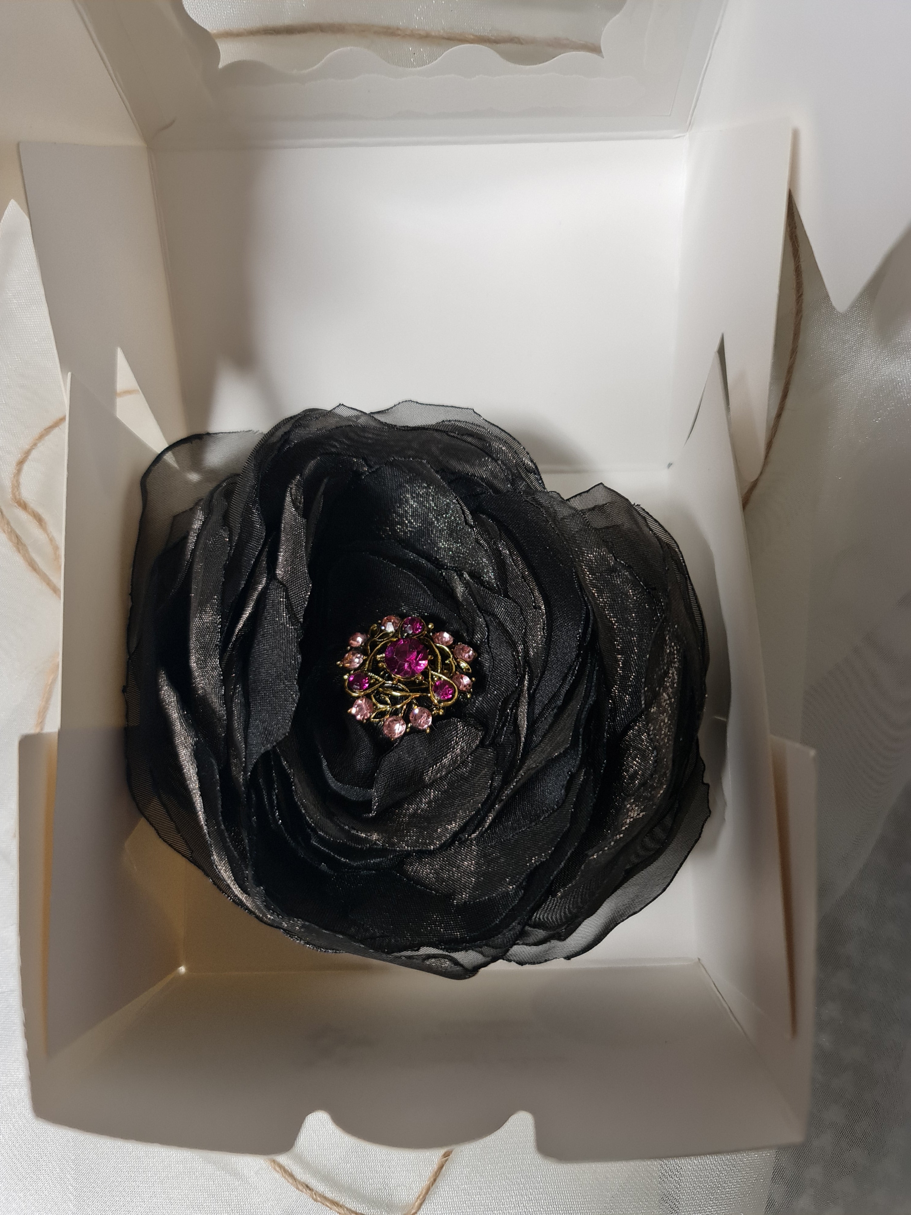 Trandafir galben din organza
