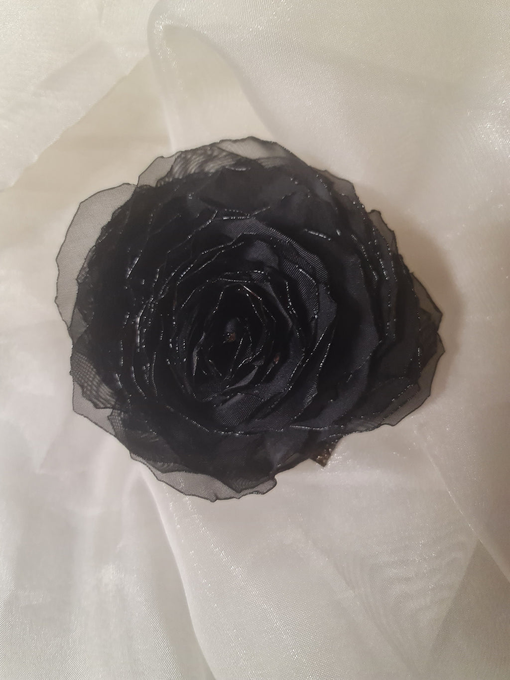 Trandafir galben din organza