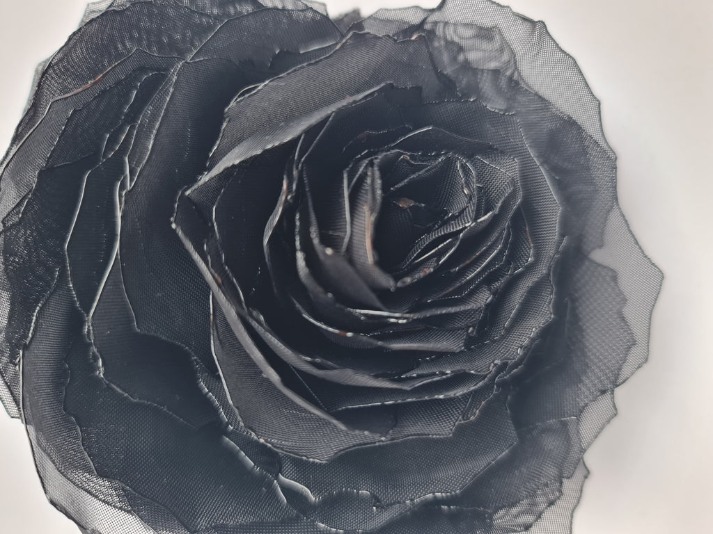Trandafir galben din organza