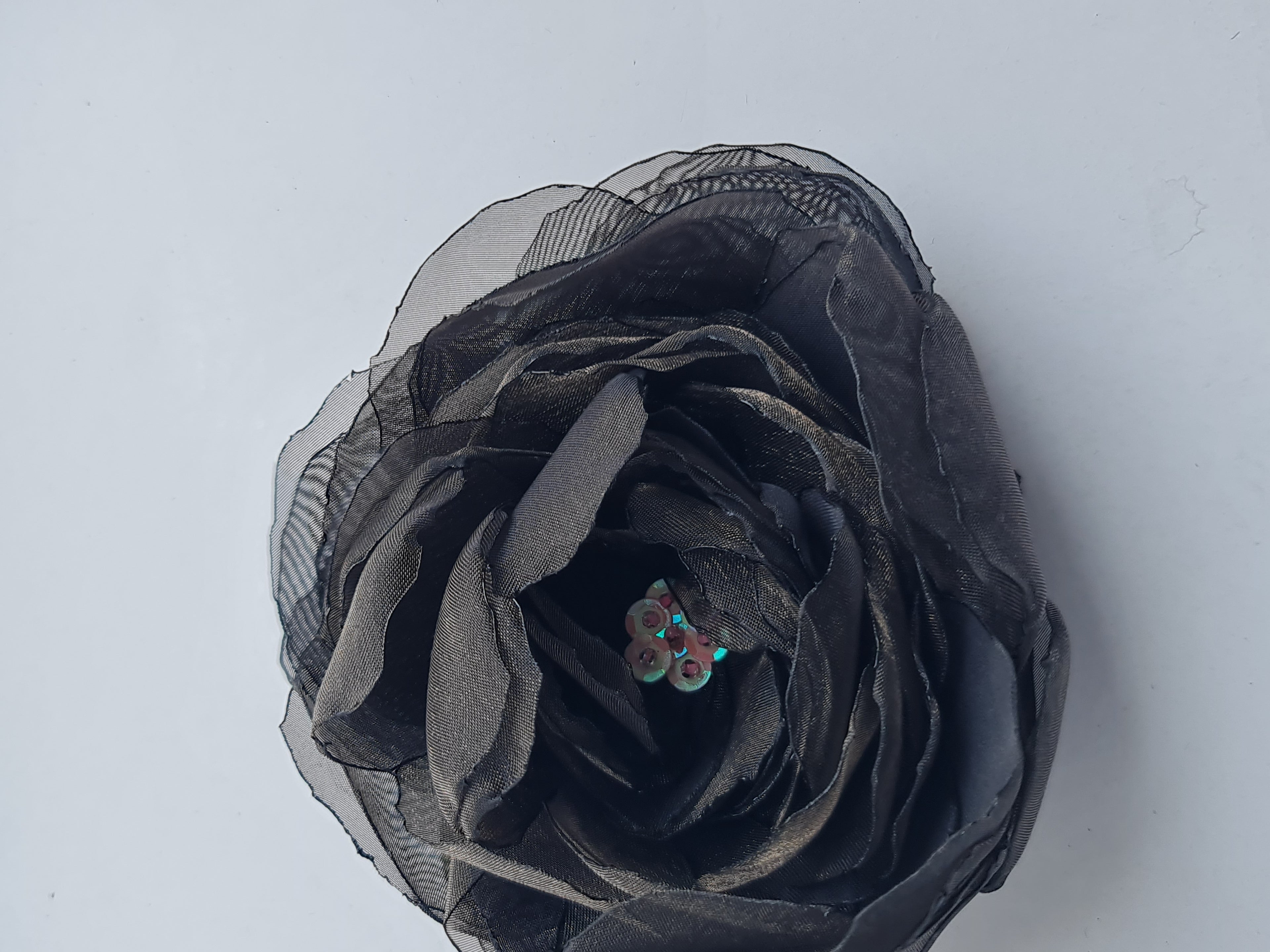 Trandafir galben din organza
