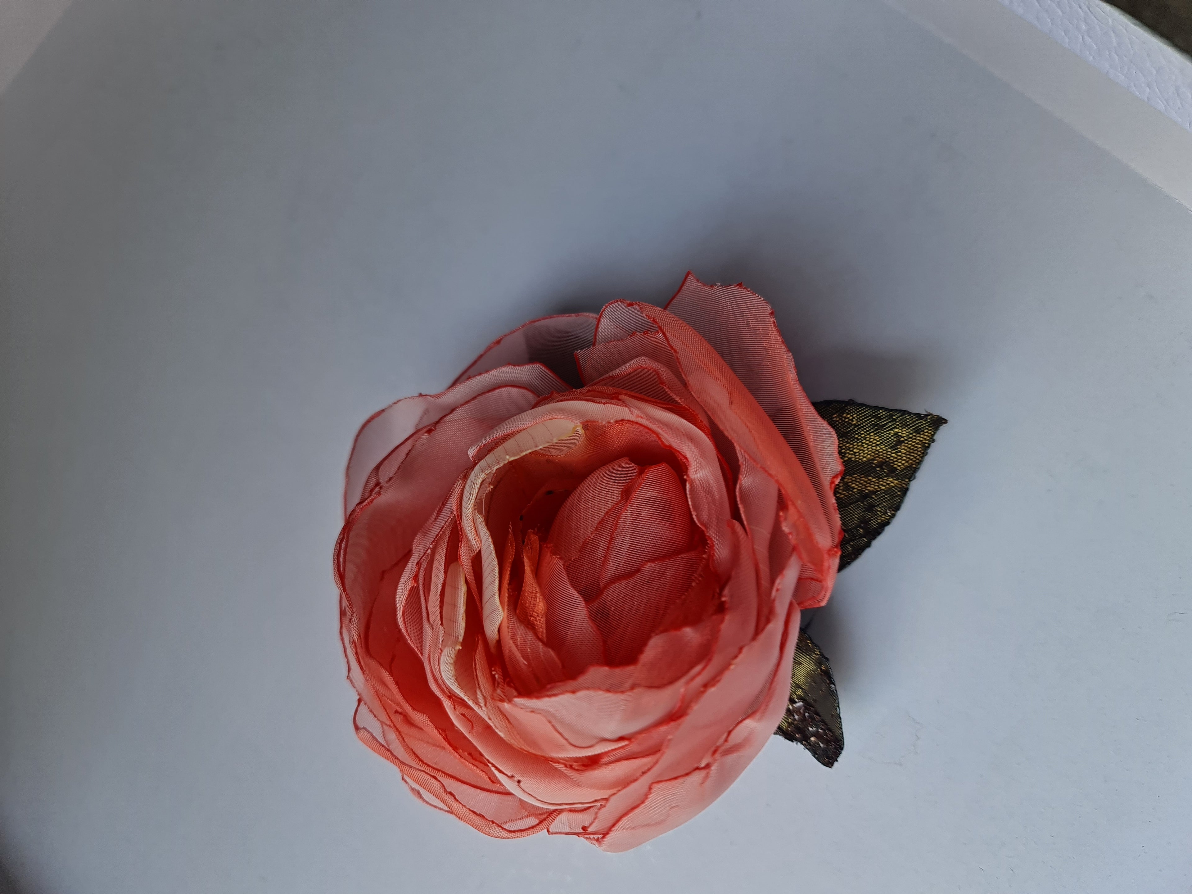 Trandafir galben din organza