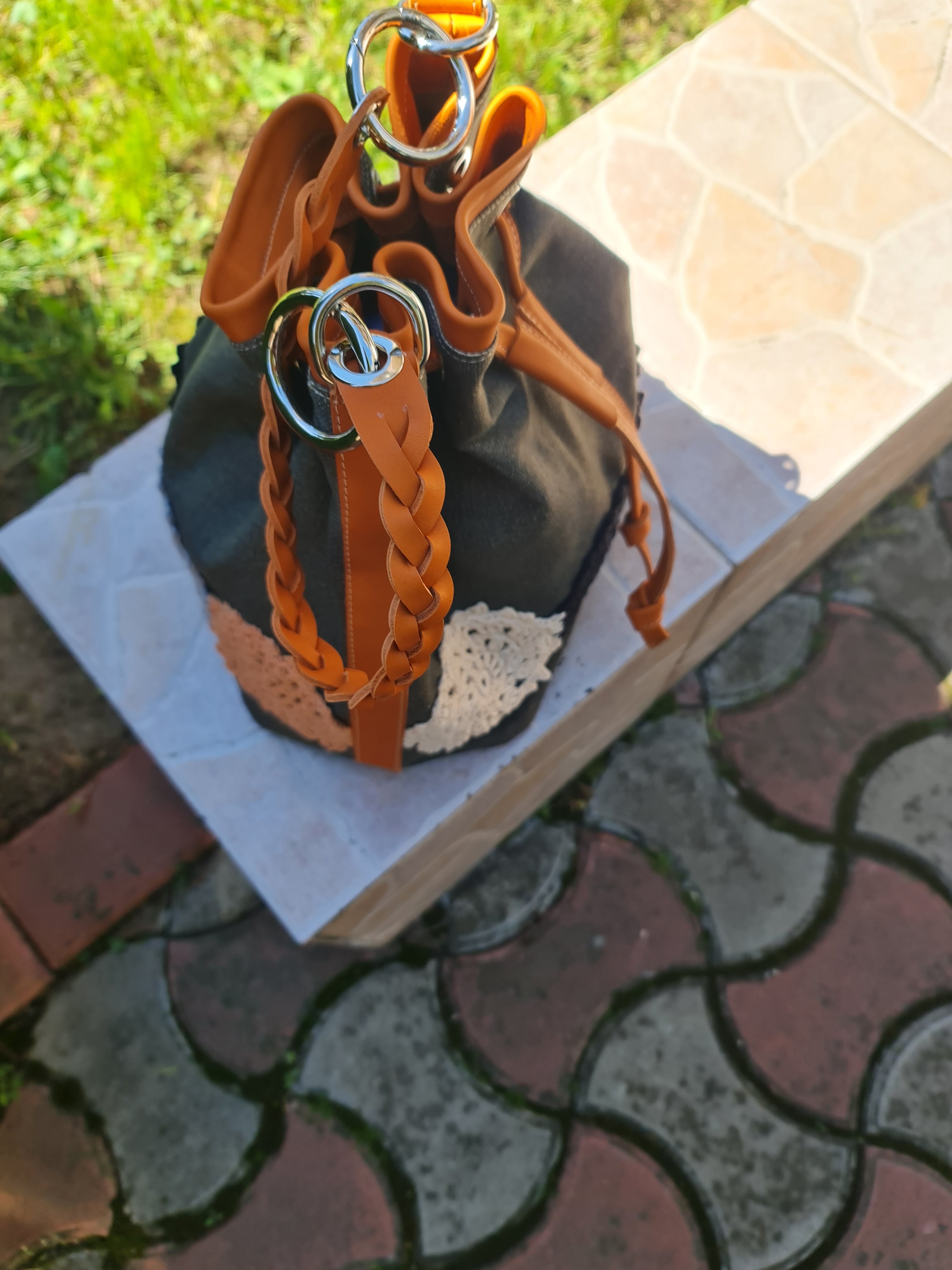 Luisa Bucket Bag – Rustic 02