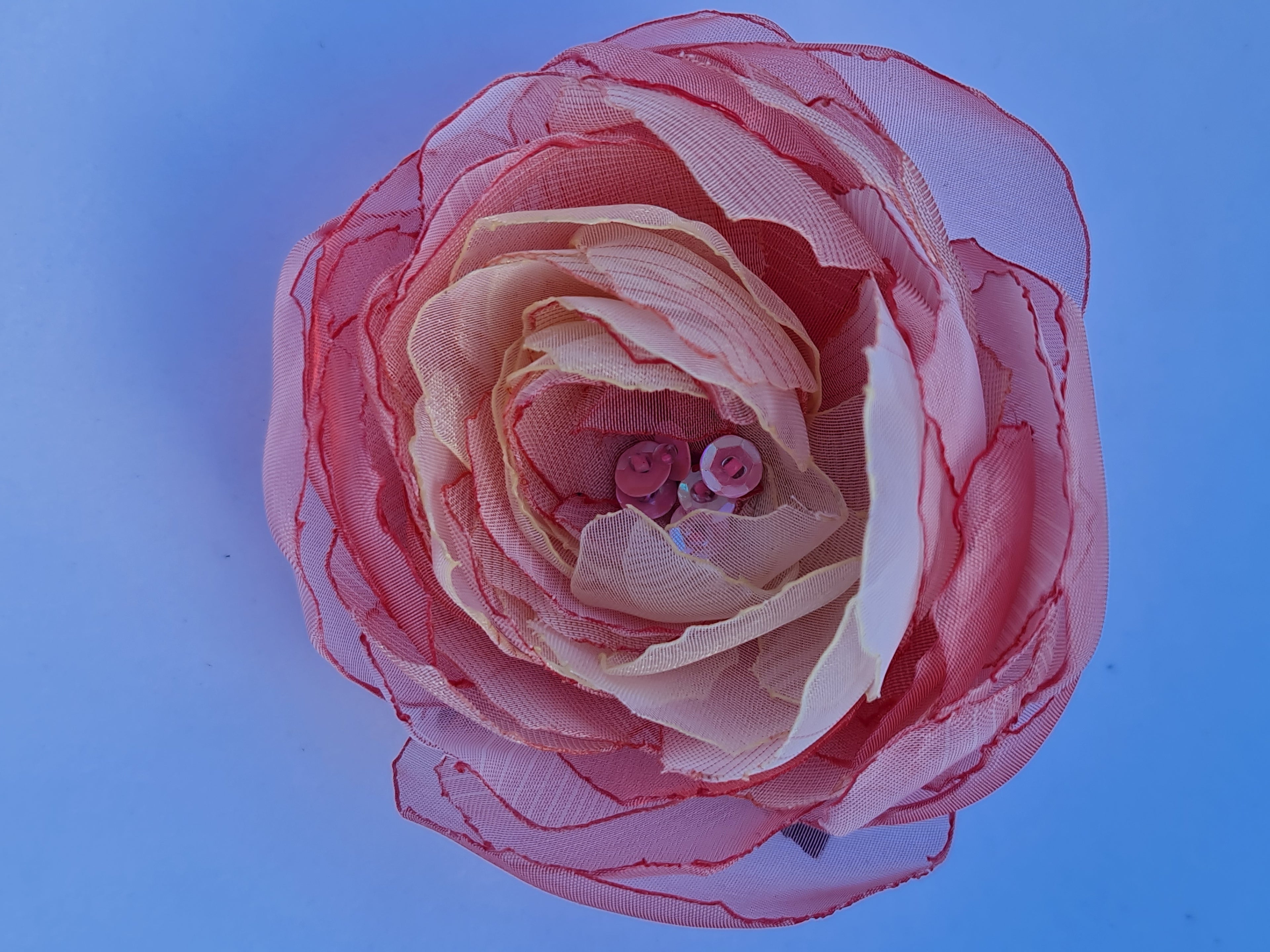 Trandafir galben din organza