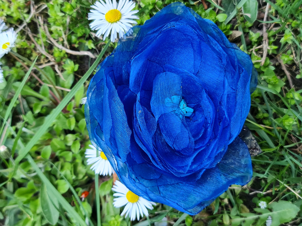 Trandafir galben din organza